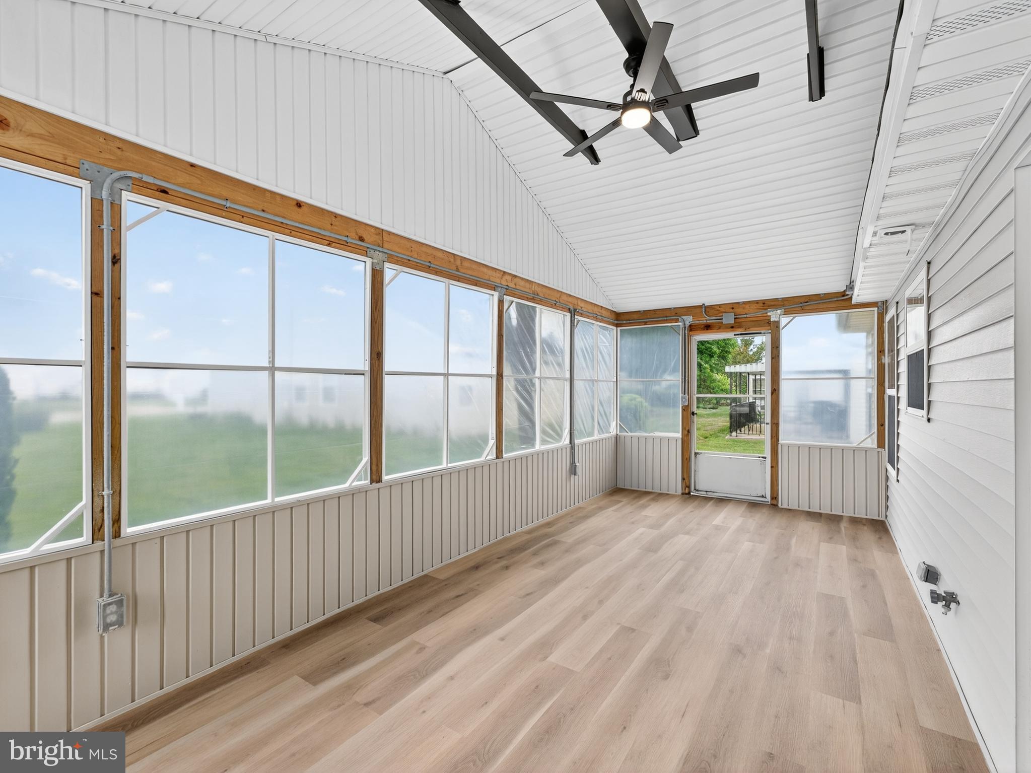 402 Paradise Road Williamstown, NJ 08094 - Photo 18 of 34