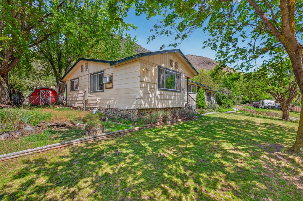 100 Park Riggins, ID 83549 - Photo 7 of 48