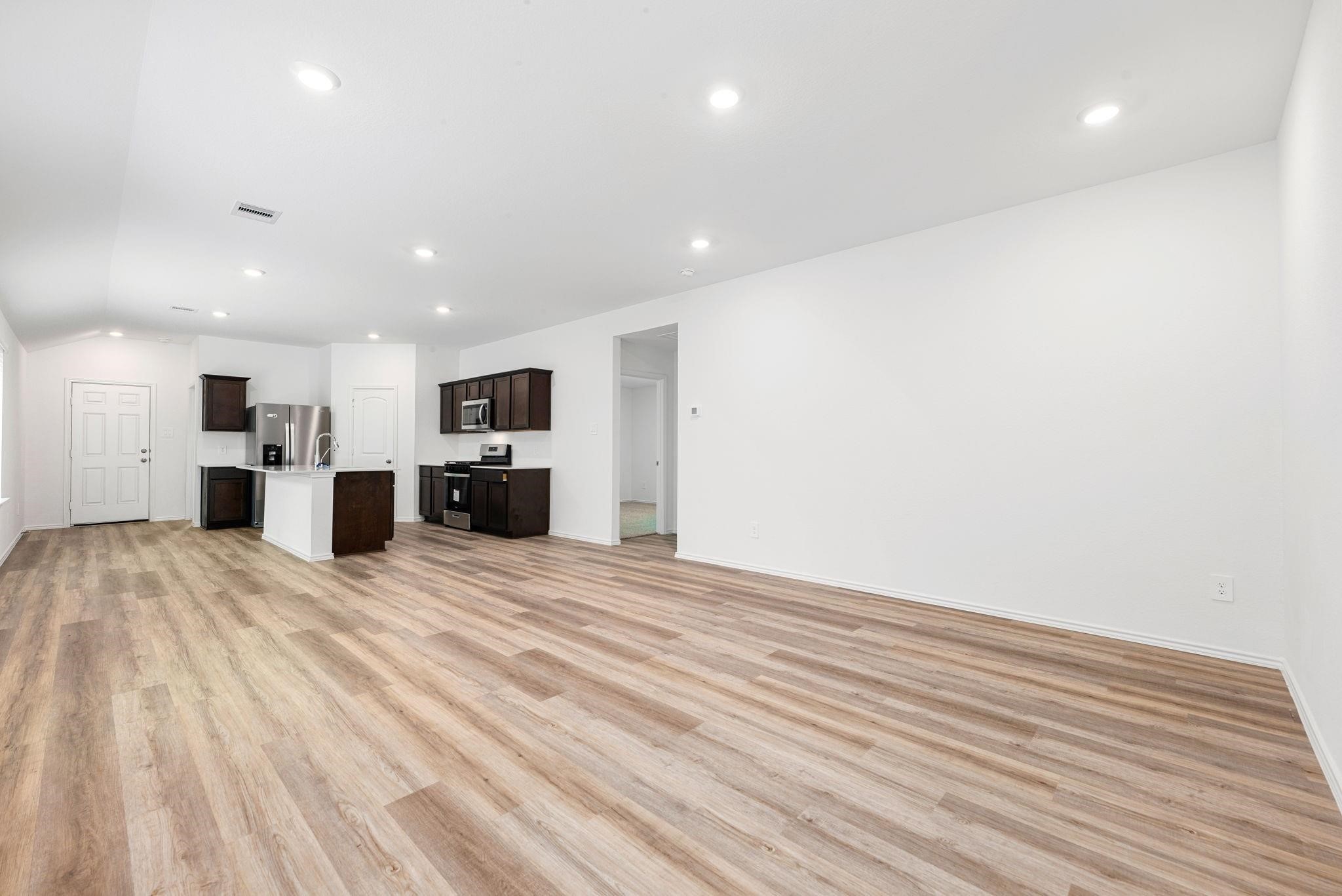 1014 Riesling Smt Lane Houston, TX 77090 - Photo 5 of 21