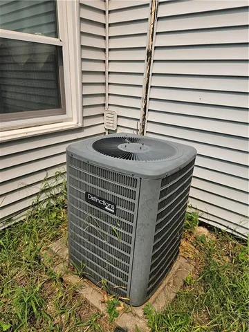 $184,999 | 2525 South 50 Street, Kansas City, KS 66106