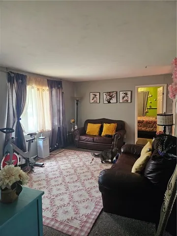 $184,999 | 2525 South 50 Street, Kansas City, KS 66106