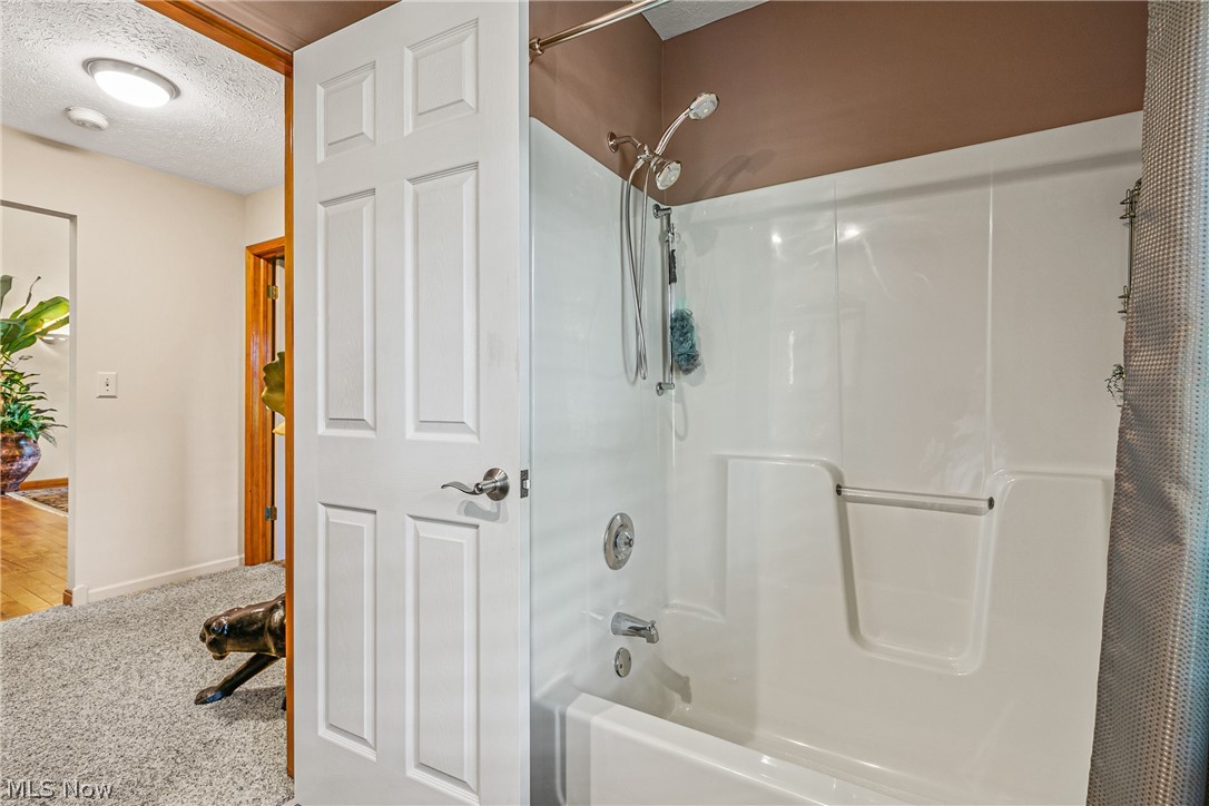 6010 Hopkins Road Mentor, OH 44060 - Photo 19 of 35 Gallery Image 19