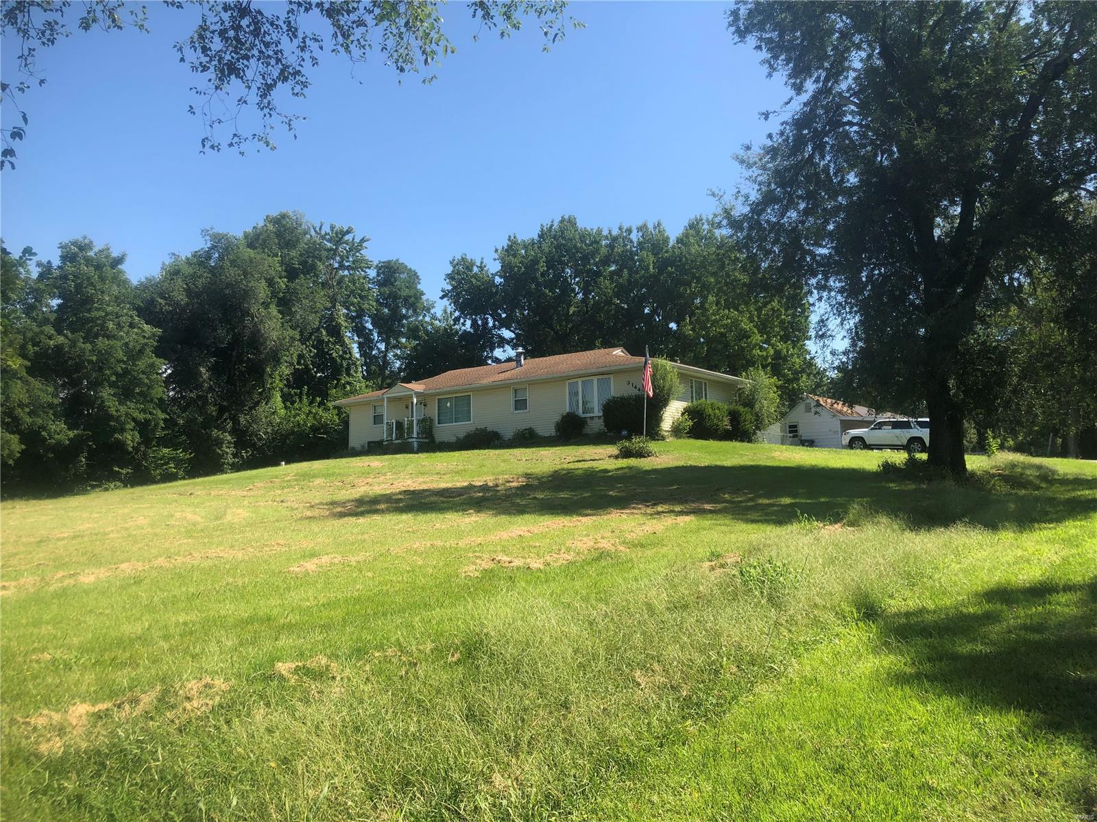 3144 Smiley Road Bridgeton, MO 63044 - Photo 3 of 11 Gallery Image 3