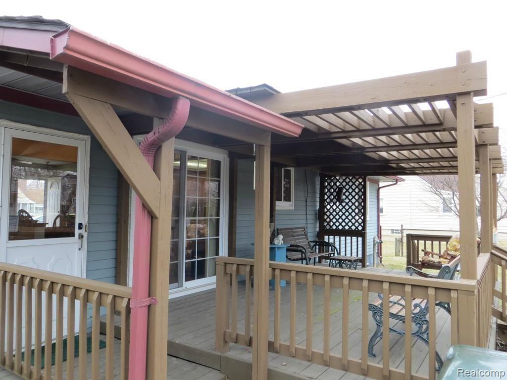 3874 Samuel Avenue Rochester, MI 48309 - Photo 26 of 30 26.jpg