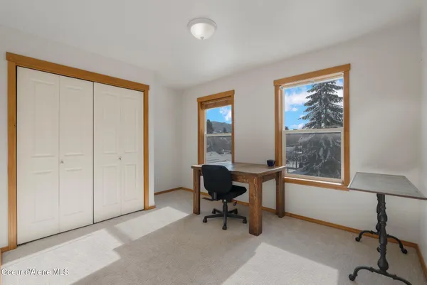 $750,000 | 231 South 4th Avenue, Sandpoint, ID 83864