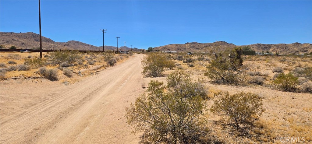 55785 New Dixie Mine Road Landers, CA 92285 - Photo 2 of 2