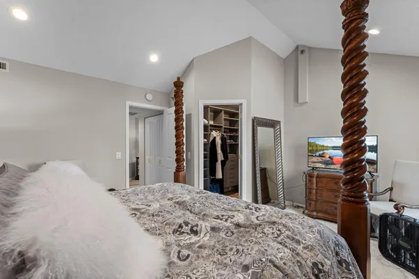 $435,000 | 7500 Edinborough Way, Unit 3308, Edina, MN 55435