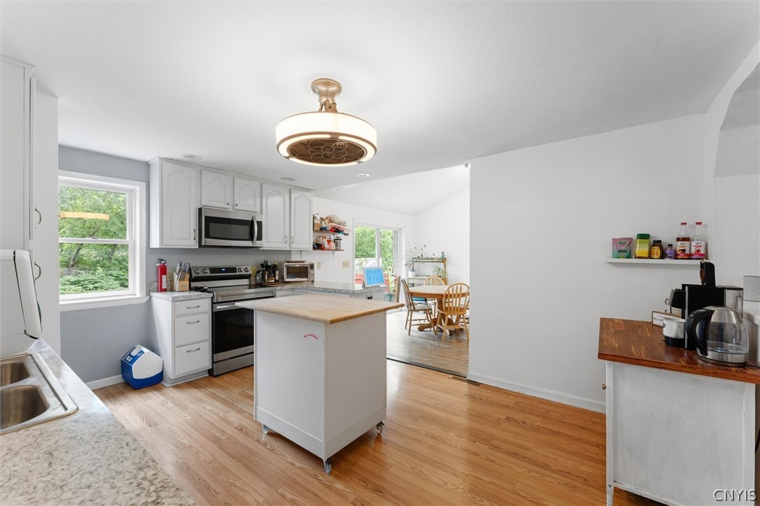316 Rockwell Road Nedrow, NY 13120 - Photo 14 of 37