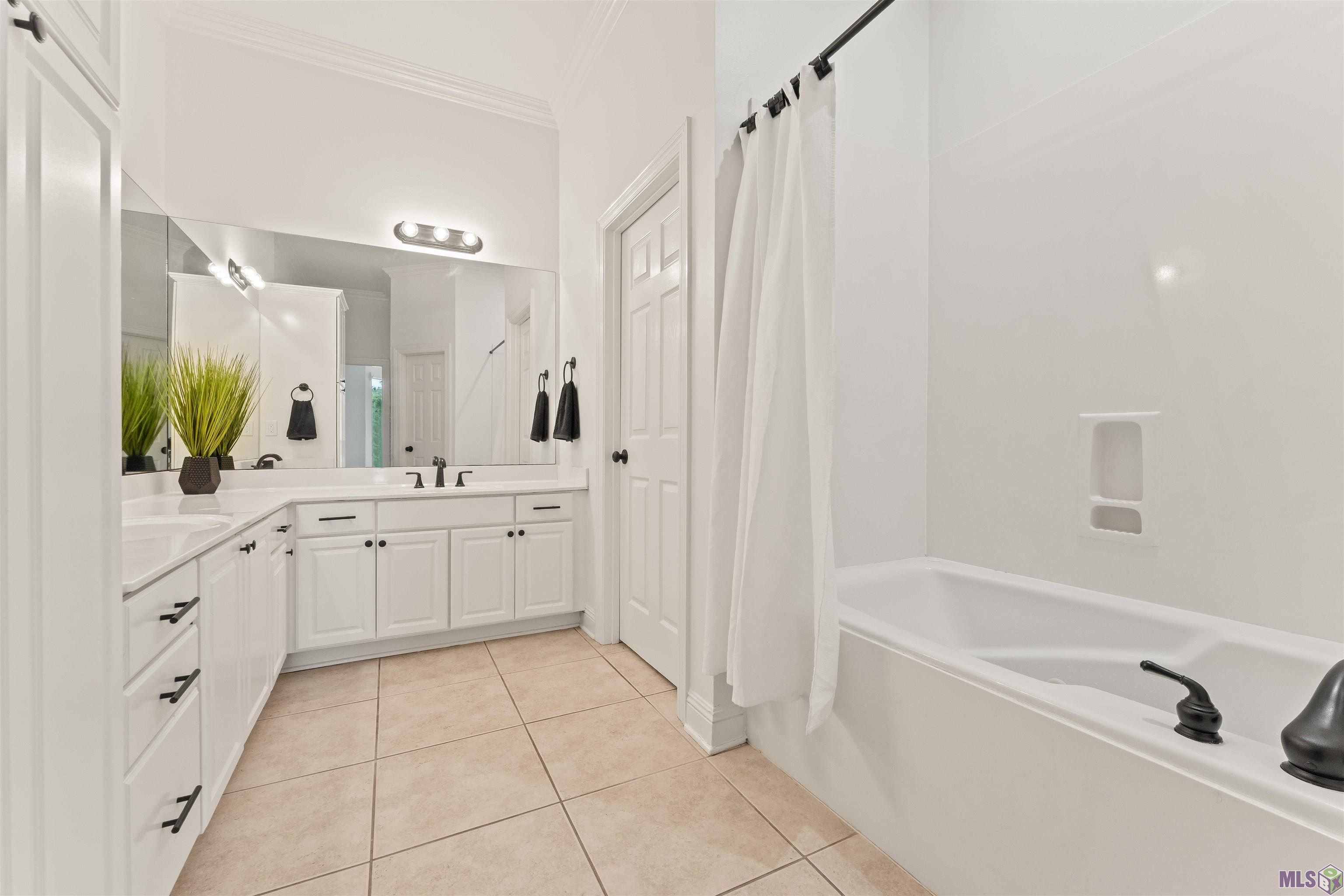 7062 Caddy Gonzales, LA 70737 - Photo 12 of 19