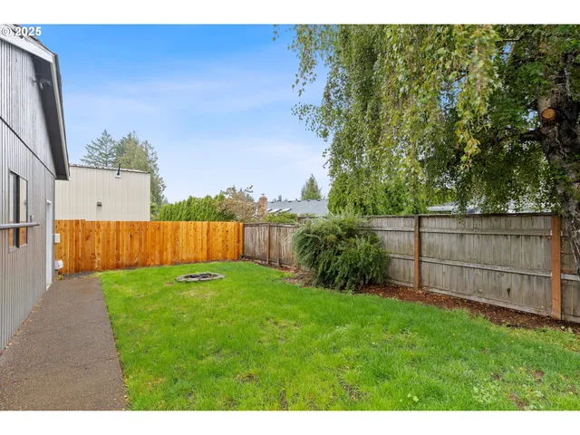 $599,000 | 1903 Orchard Drive, Newberg, OR 97132