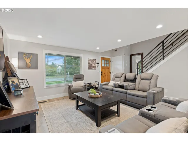 $599,000 | 1903 Orchard Drive, Newberg, OR 97132