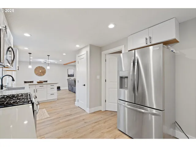 $599,000 | 1903 Orchard Drive, Newberg, OR 97132