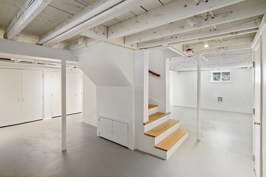 106 Florence Avenue Arlington, MA 02476 - Photo 28 of 32 a view of an empty room