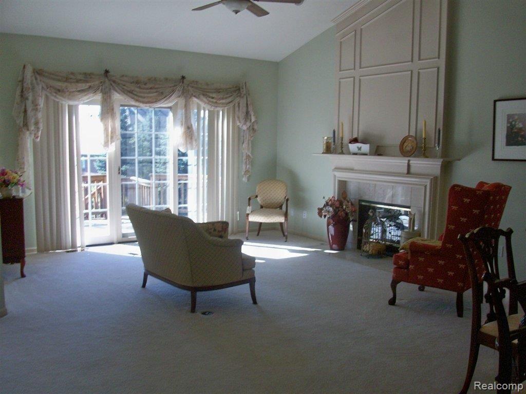1892 Dunham Drive, Unit 14 Rochester, MI 48306 - Photo 3 of 20 dunham grt rm.jpg