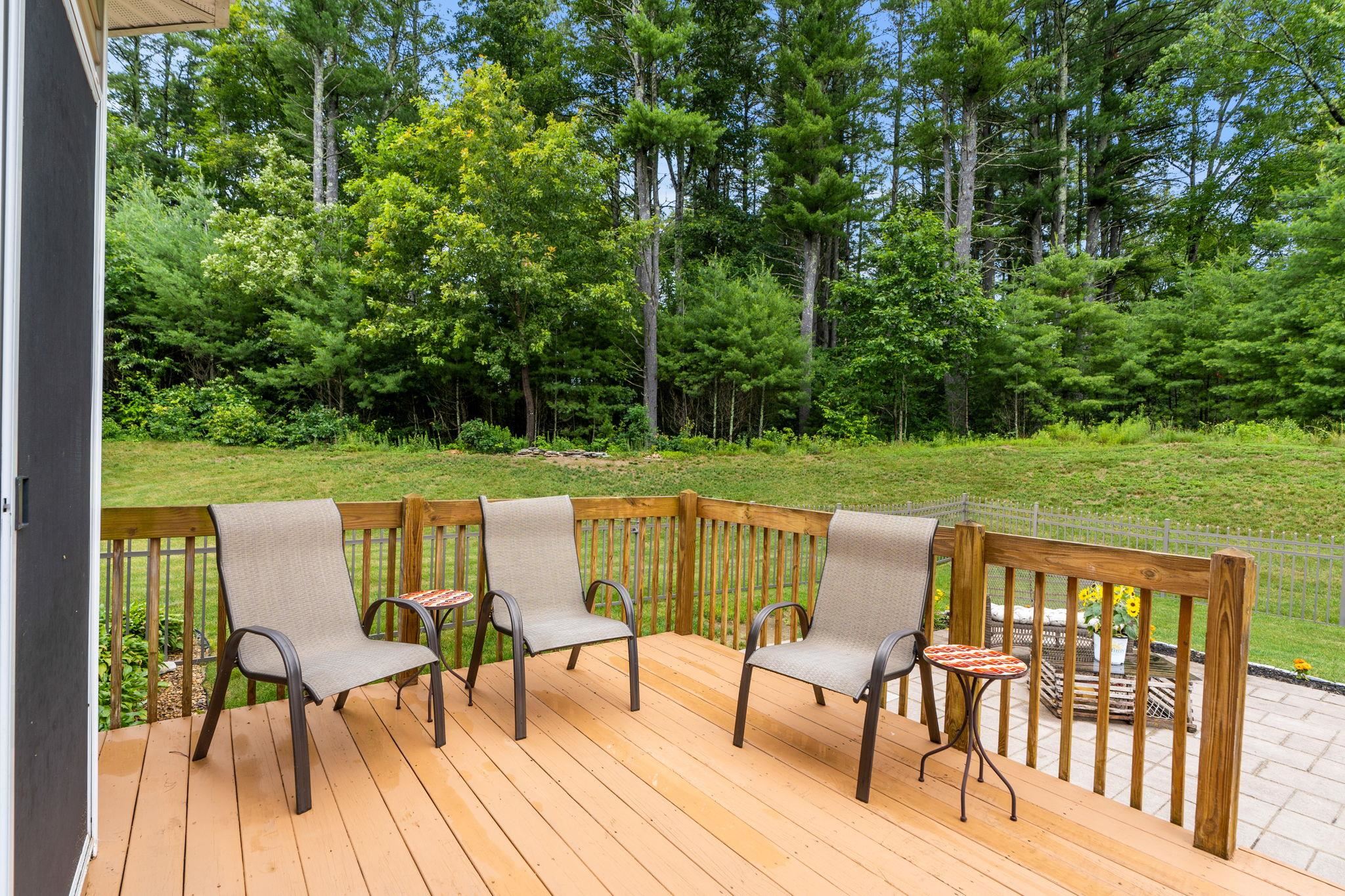 52 Hunter Mill Way Londonderry, NH 03053 - Photo 30 of 36