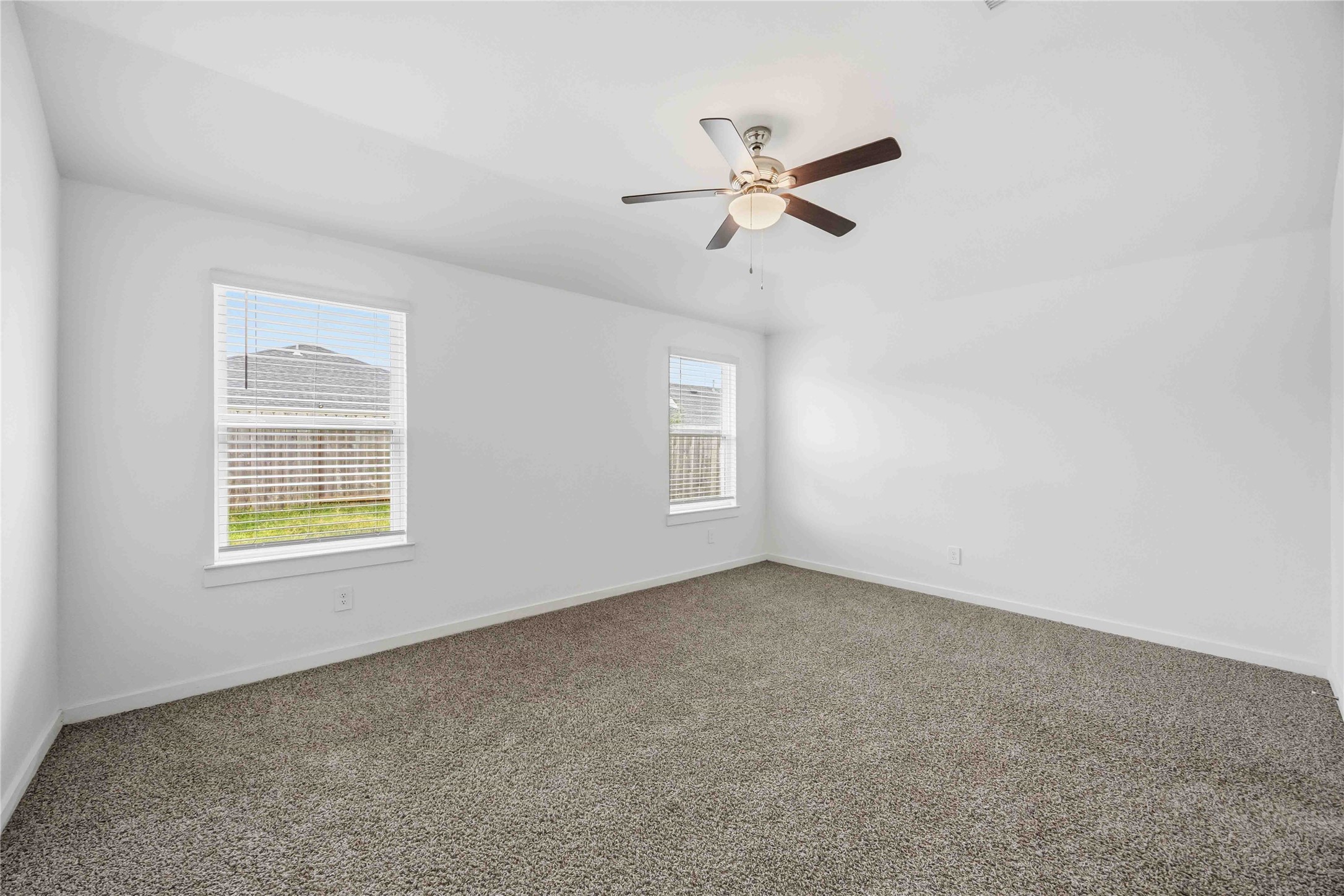 31627 Featherstone Trail Fulshear, TX 77441 - Photo 12 of 29 a view of an empty room with a window