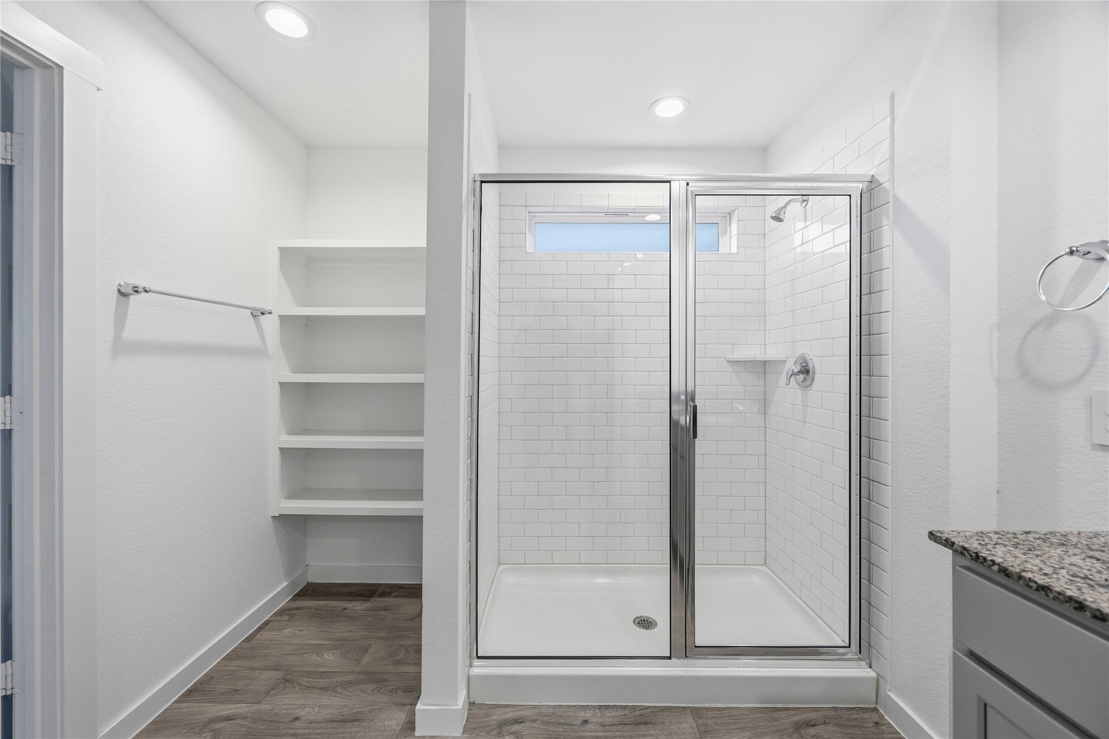 31627 Featherstone Trail Fulshear, TX 77441 - Photo 15 of 29 a bathroom with a shower