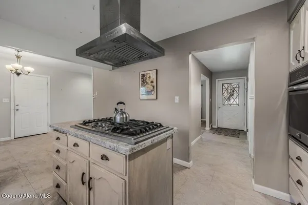 $600,000 | 220 East Orchard Avenue, Hayden, ID 83835