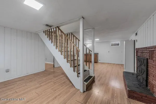 $600,000 | 220 East Orchard Avenue, Hayden, ID 83835