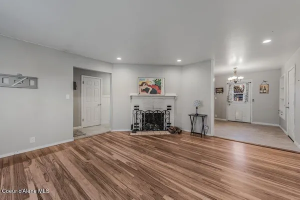 $600,000 | 220 East Orchard Avenue, Hayden, ID 83835