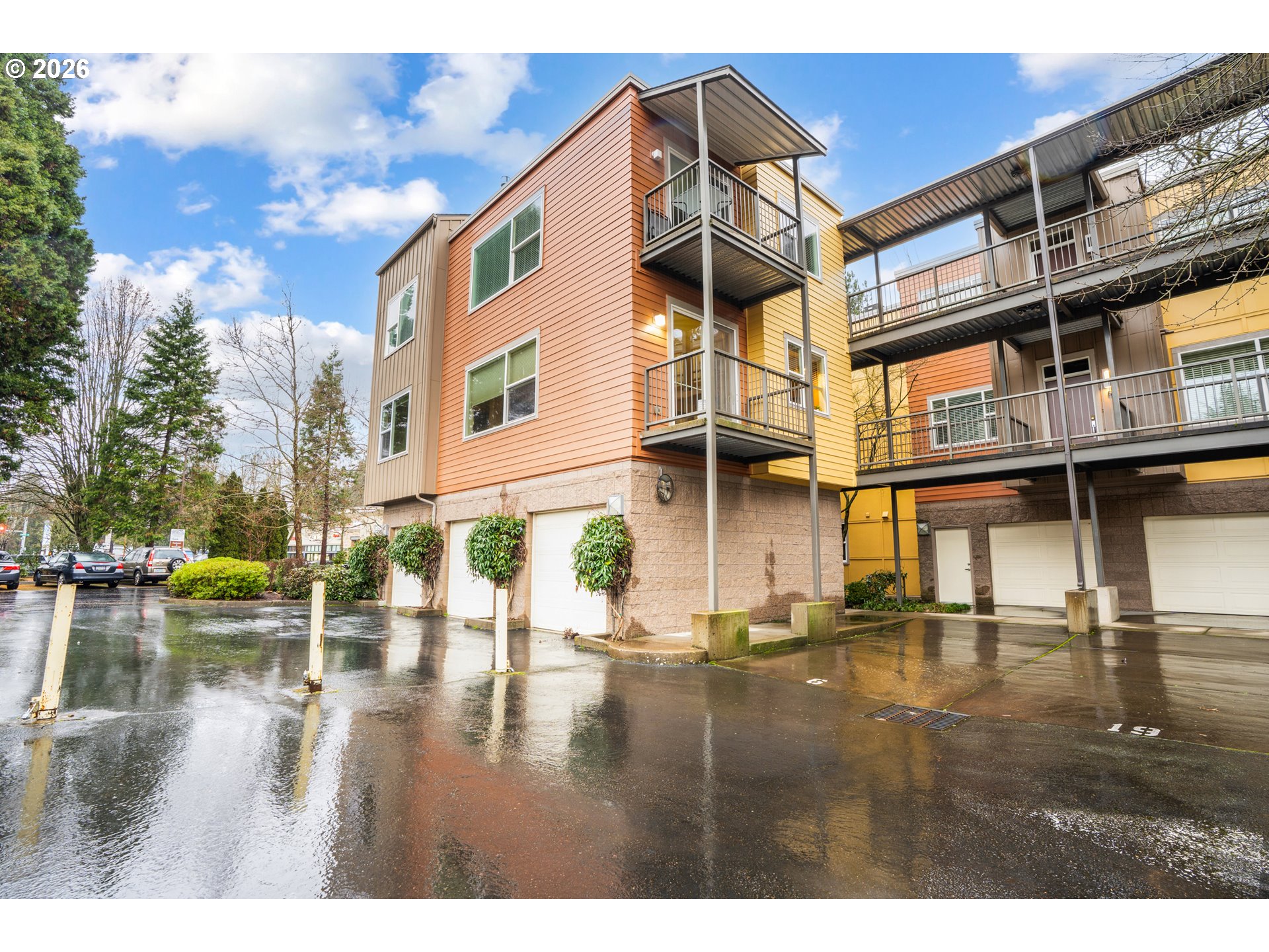 347 Rustic Place, Unit 14 Eugene, OR 97401 - Photo 2 of 20 a view of residential houses with outdoor space and river view