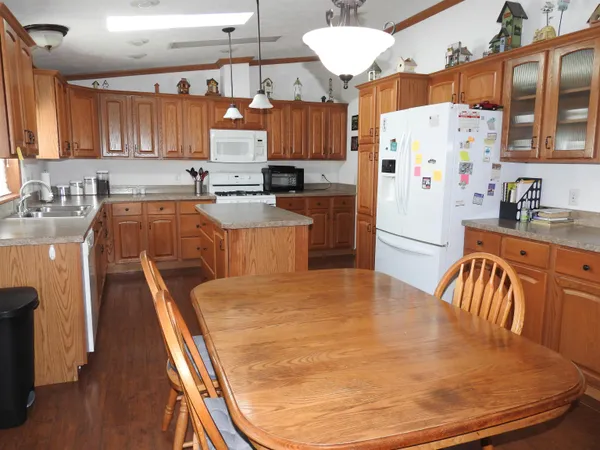 $89,900 | 537 Park Avenue, Belvidere, IL 61008