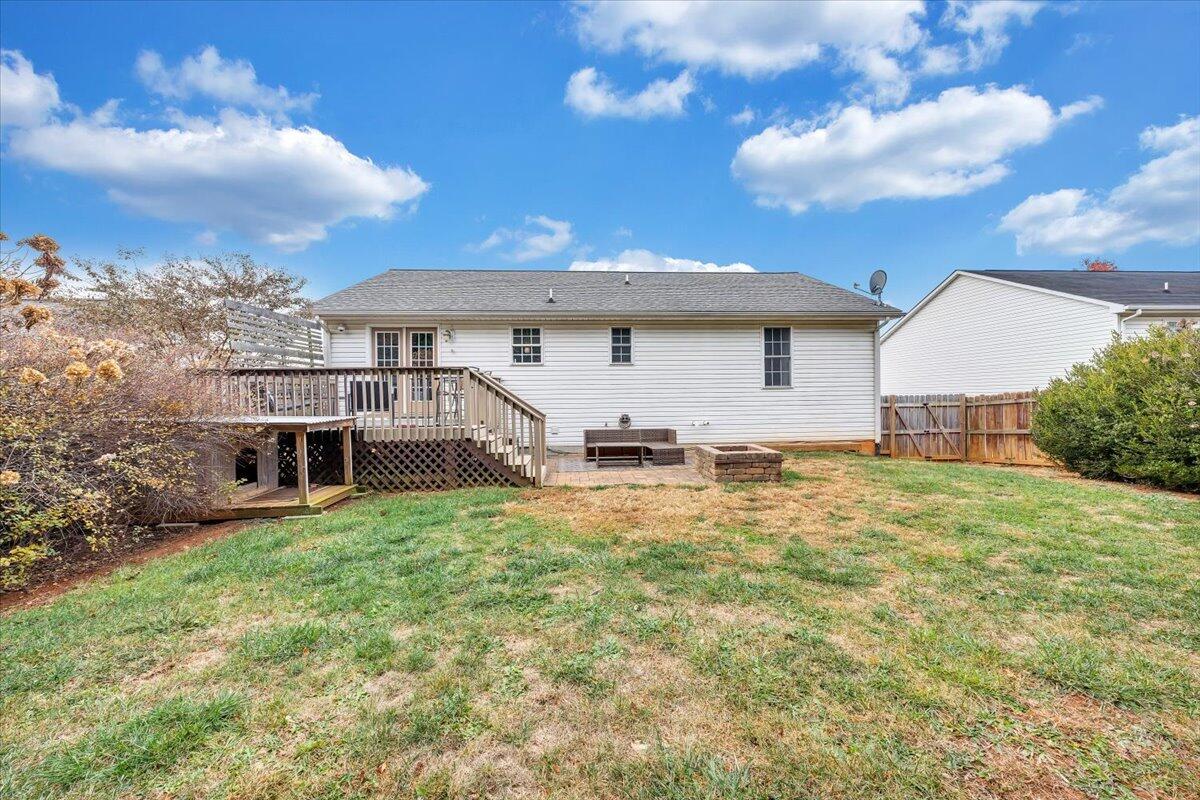 1748 Meadows Road Vinton, VA 24179 - Photo 31 of 34 a view of a house with backyard and porch