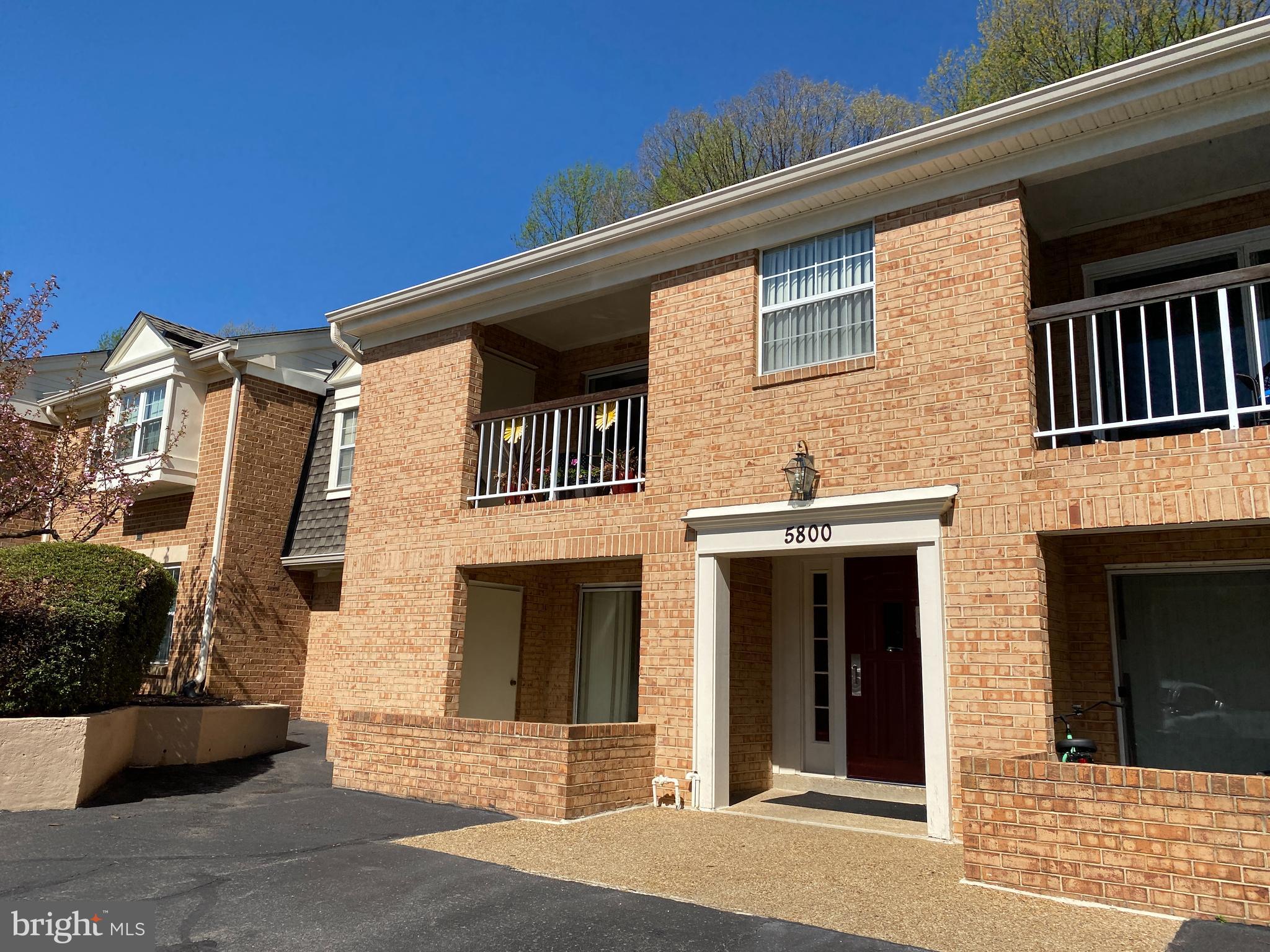 5800 Cove Landing Road, Unit 201 Burke, VA 22015 - Photo 2 of 17