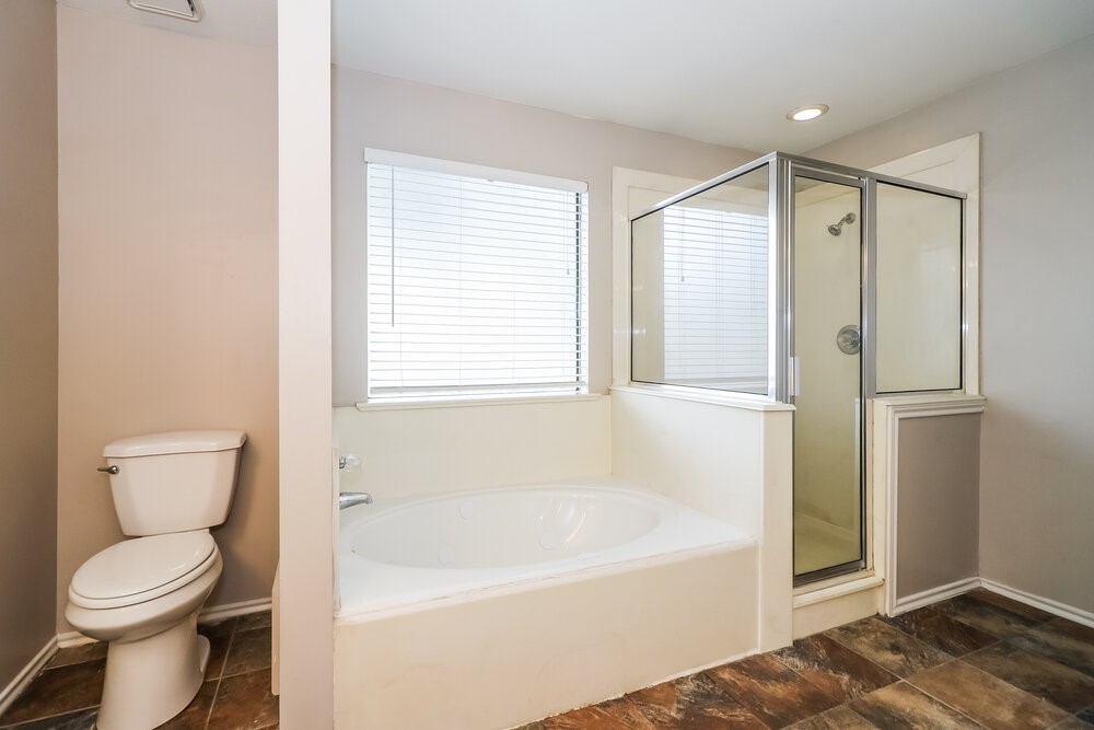 20006 Brandon Oaks Way Katy, TX 77449 - Photo 11 of 17