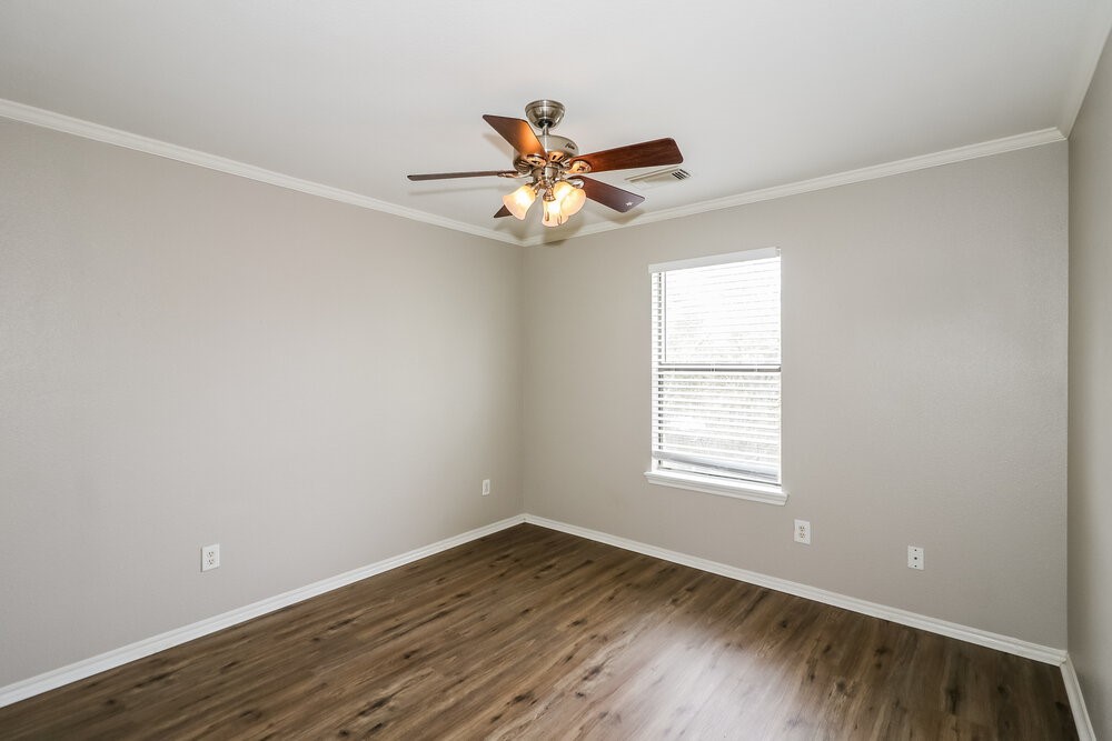 20006 Brandon Oaks Way Katy, TX 77449 - Photo 13 of 17