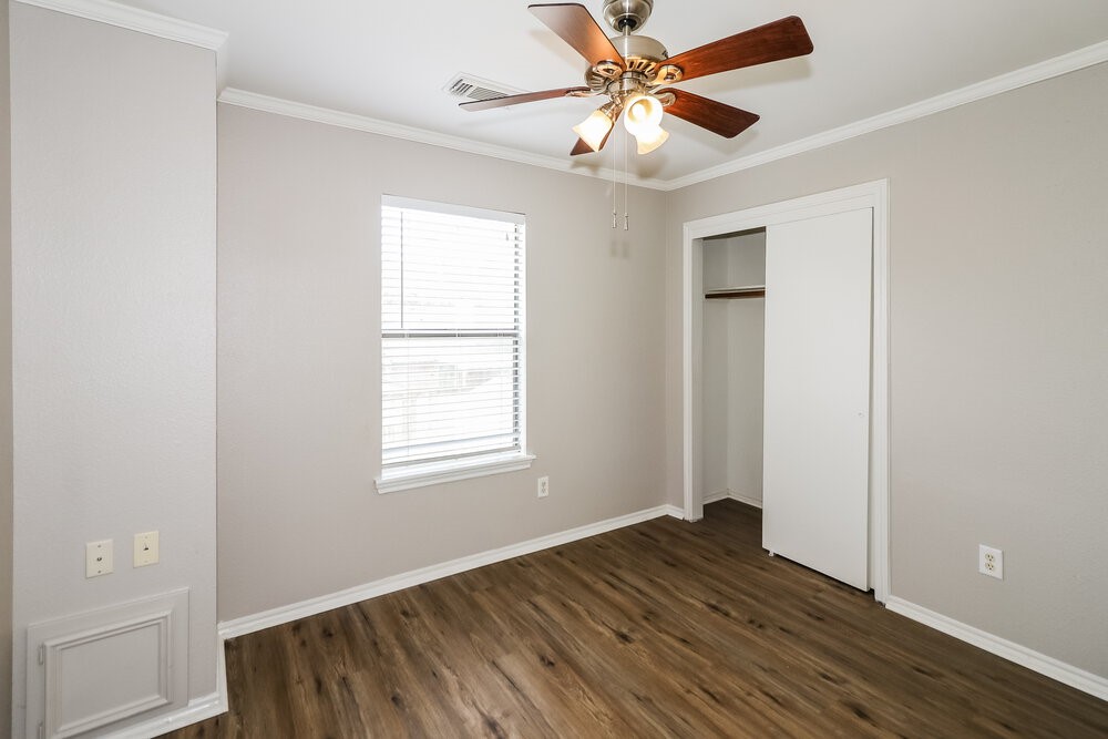 20006 Brandon Oaks Way Katy, TX 77449 - Photo 14 of 17