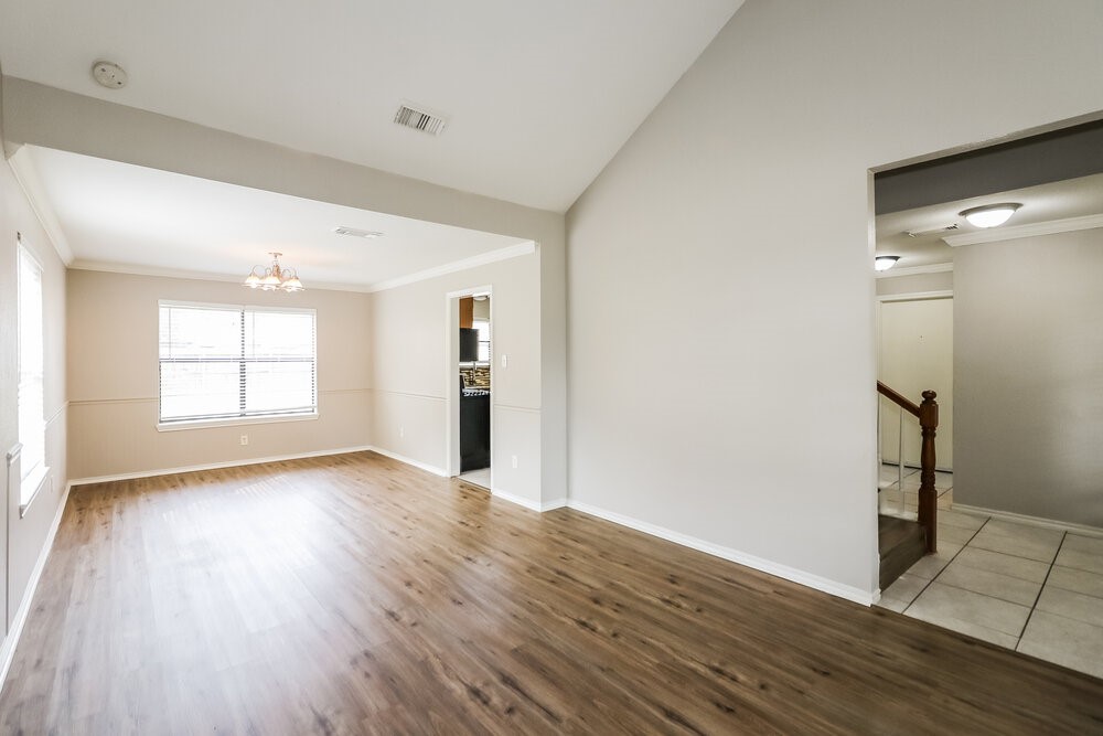 20006 Brandon Oaks Way Katy, TX 77449 - Photo 5 of 17