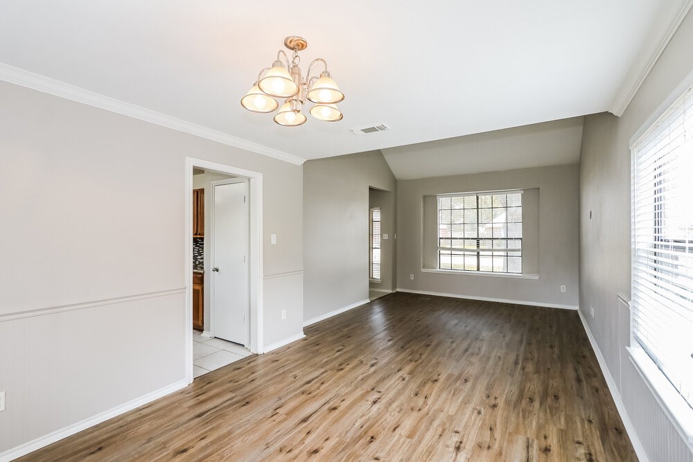 20006 Brandon Oaks Way Katy, TX 77449 - Photo 6 of 17