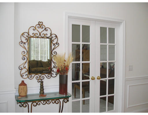 38 Glen Road Hopkinton, MA 01748 - Photo 10 of 13 Gallery Image 10