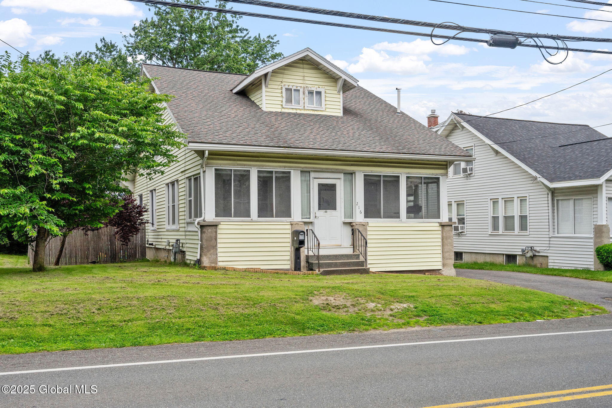 216 Old Loudon Road Colonie, NY 12110 - Photo 2 of 45 3-web-or-mls-216-old-loudon-rd