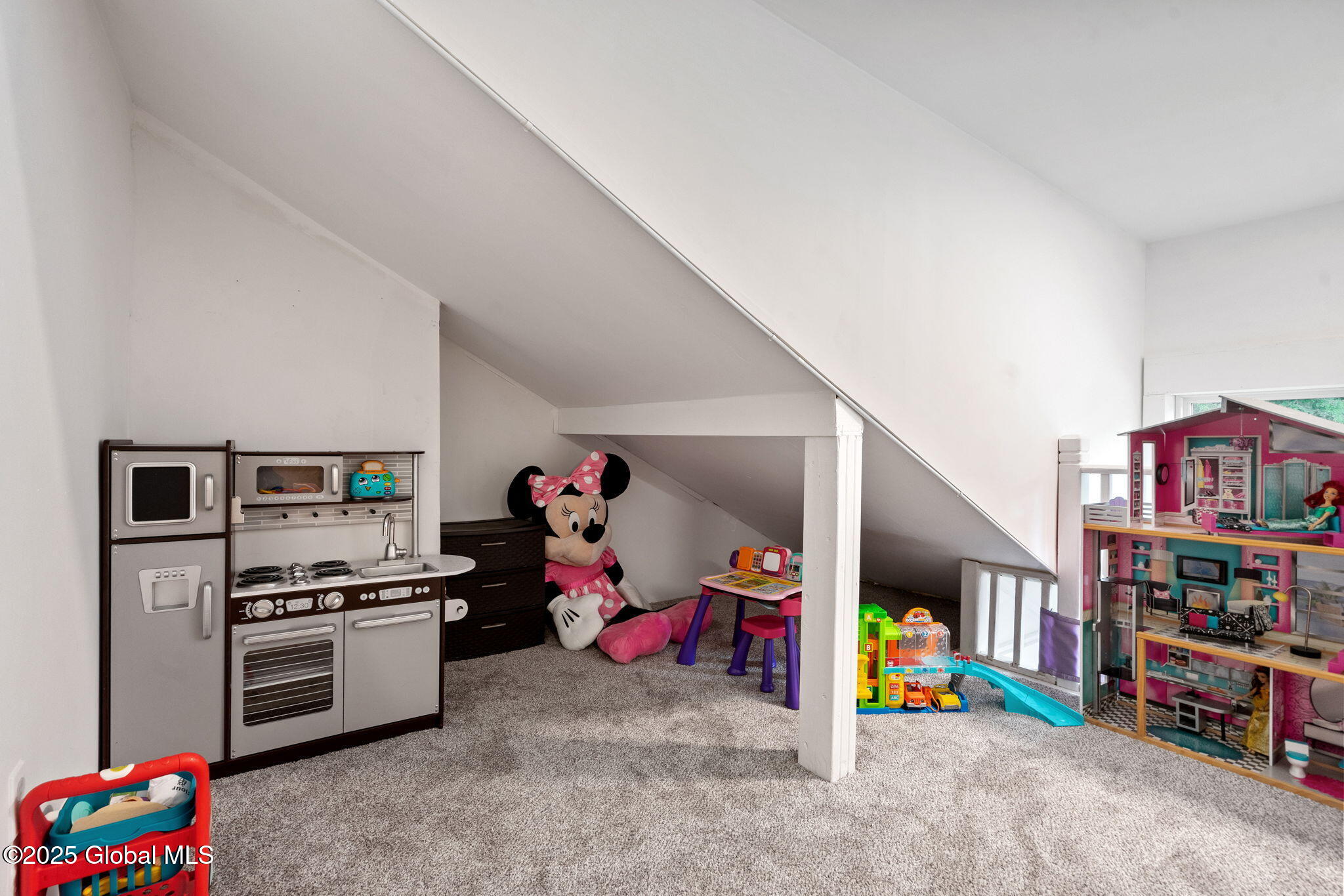 216 Old Loudon Road Colonie, NY 12110 - Photo 25 of 45 26-web-or-mls-216-old-loudon-rd