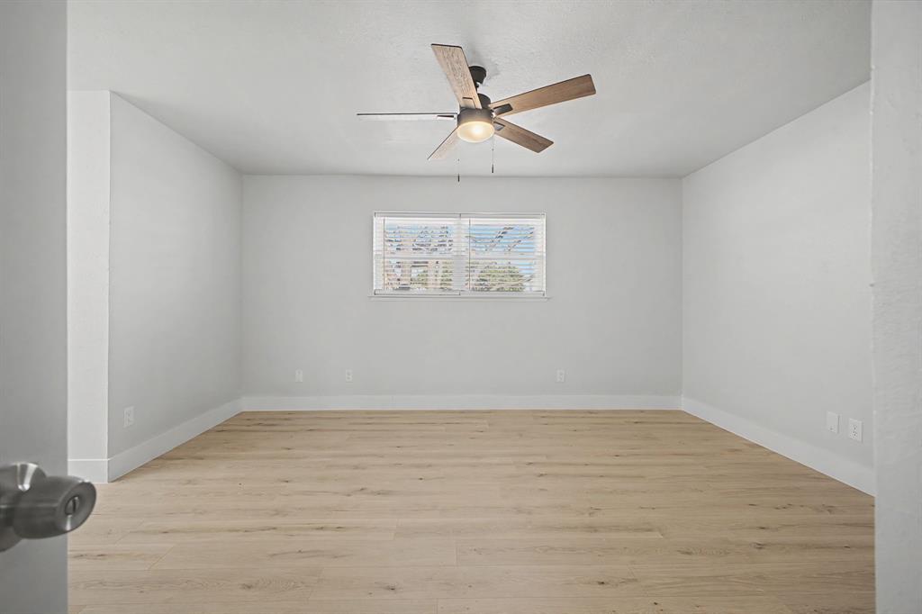 8095 Meadow Road, Unit 236 Dallas, TX 75231 - Photo 17 of 26