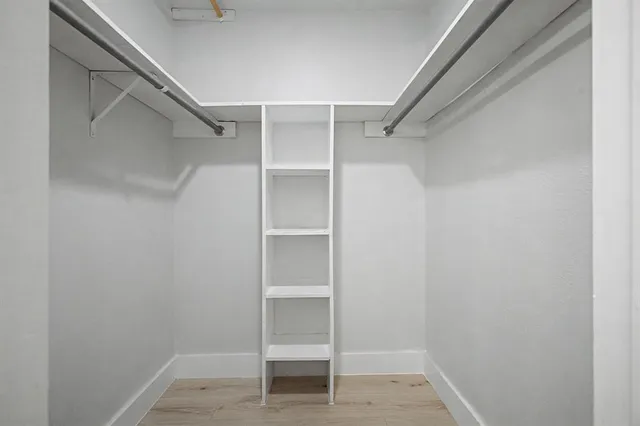 a view of walk in closet