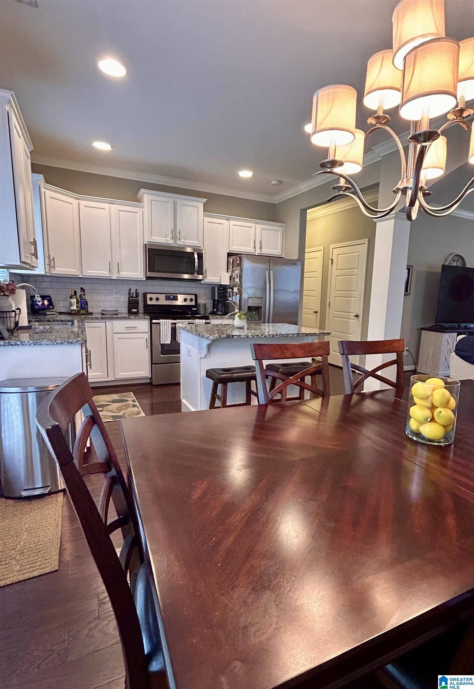 233 Falling Waters Way Alabaster, AL 35114 - Photo 10 of 43