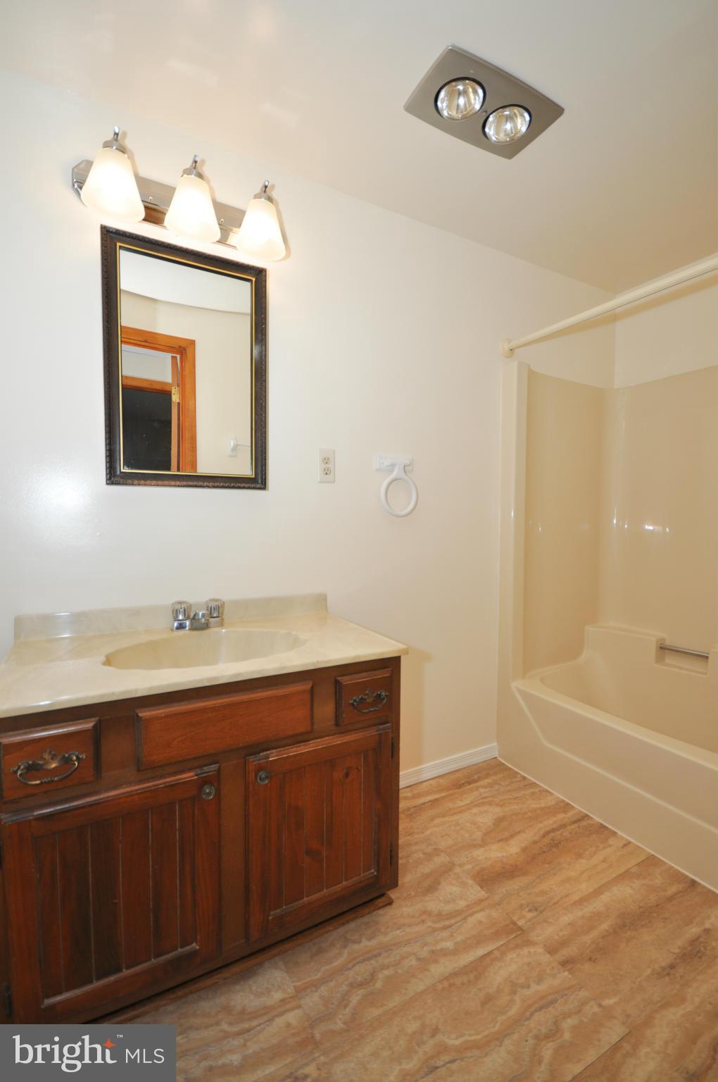 5537 Emory Road Upperco, MD 21155 - Photo 20 of 30 Bath