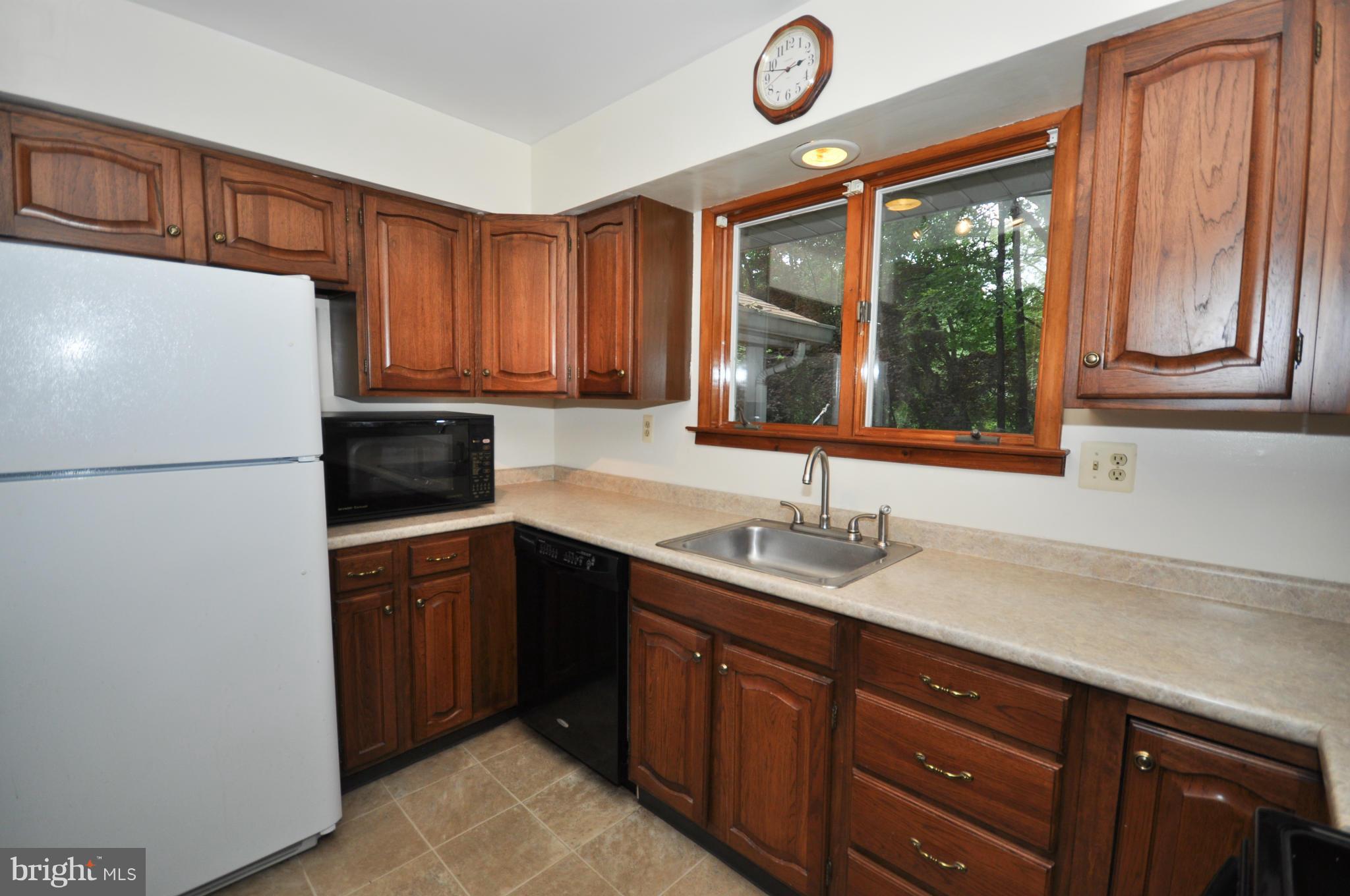 5537 Emory Road Upperco, MD 21155 - Photo 7 of 30 Kitchen