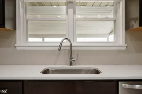 $219,900 | 1974 Highway 28, Alexandria, IN 46001