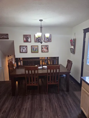 $339,000 | 1200 Elk Mountain Circle, Green River, WY 82935