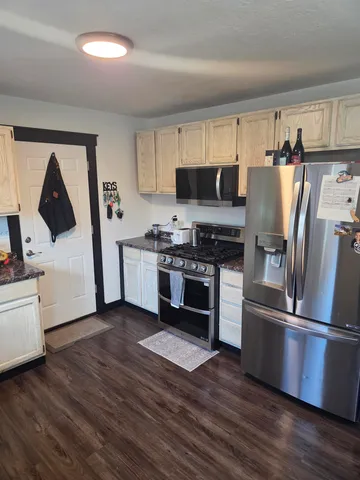 $339,000 | 1200 Elk Mountain Circle, Green River, WY 82935