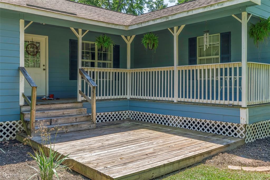 7465 Pinebrook Road Greenwood, LA 71033 - Photo 2 of 31 Front porch