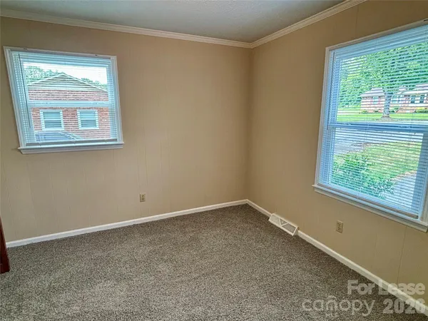 $975 | 1388 Roundtree Lane, Unit 121, Lincolnton, NC 28092