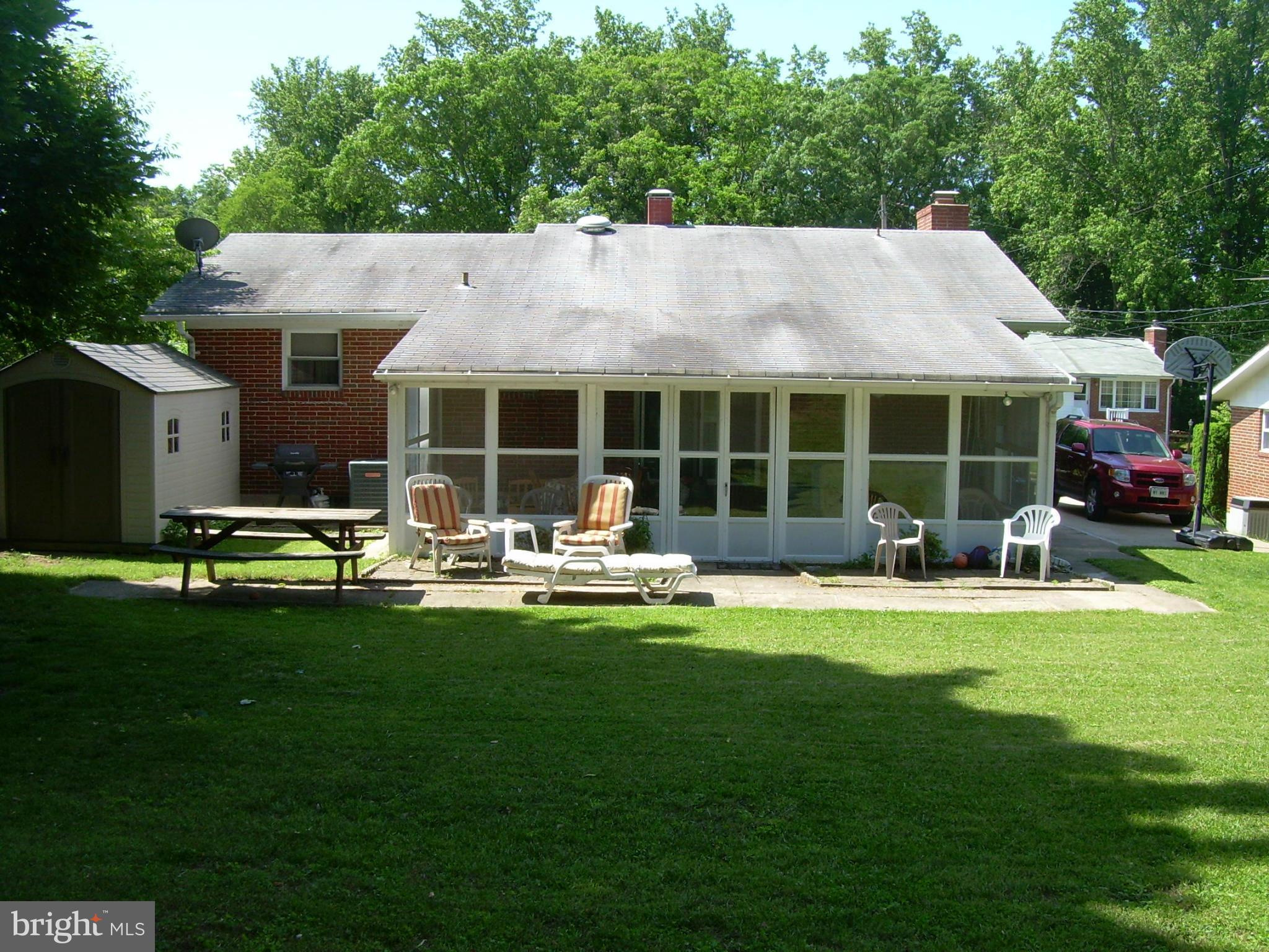 9604 Dundawan Road Baltimore, MD 21236 - Photo 2 of 15 Exterior (Rear)