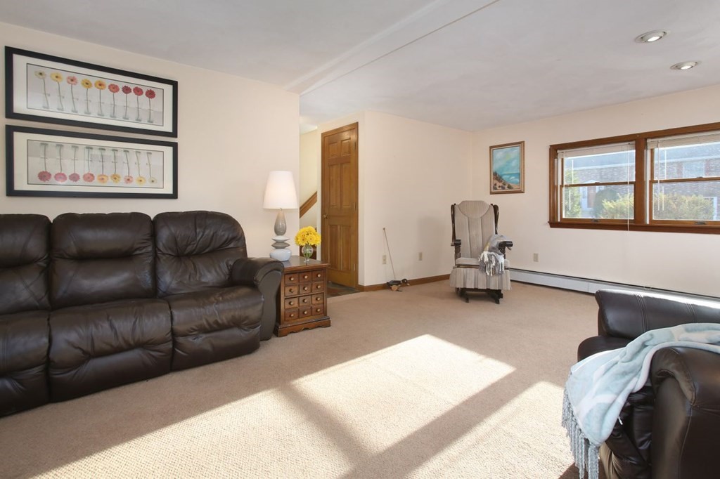 32 Diane Road Peabody, MA 01960 - Photo 14 of 21 Gallery Image 14