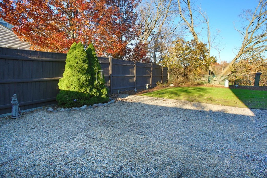 32 Diane Road Peabody, MA 01960 - Photo 19 of 21 Gallery Image 19