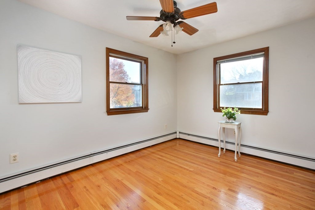 32 Diane Road Peabody, MA 01960 - Photo 9 of 21 Gallery Image 9